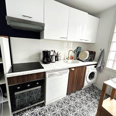Duplex Entre La Cathedrale Et La Basilique Apartment Reims Exterior foto