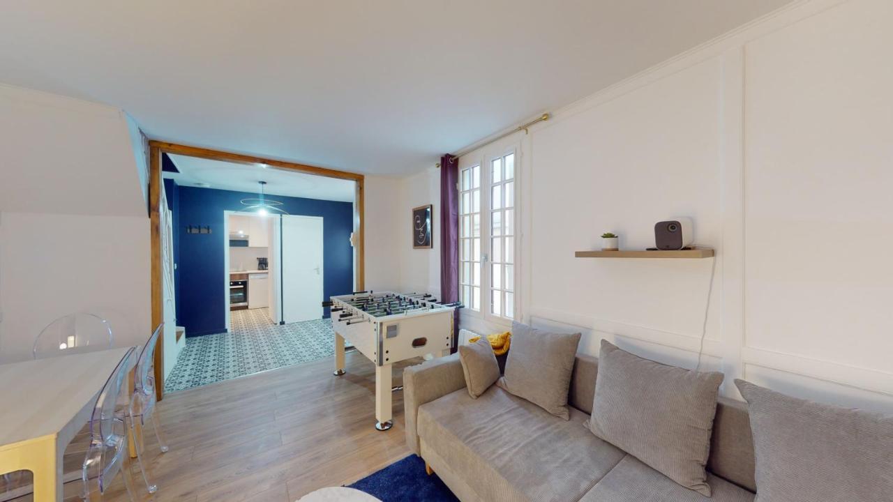 Duplex Entre La Cathedrale Et La Basilique Apartment Reims Exterior foto